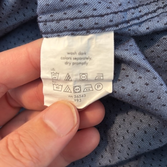 MICHAEL Michael Kors men’s blue polka dot button down shirt size 15-15.5 - Picture 9 of 9